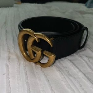 Gucci belt size 80